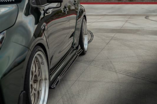 SAYBER DESIGN GRカローラ Carbon Side Skirts：カーボンサイドスカート