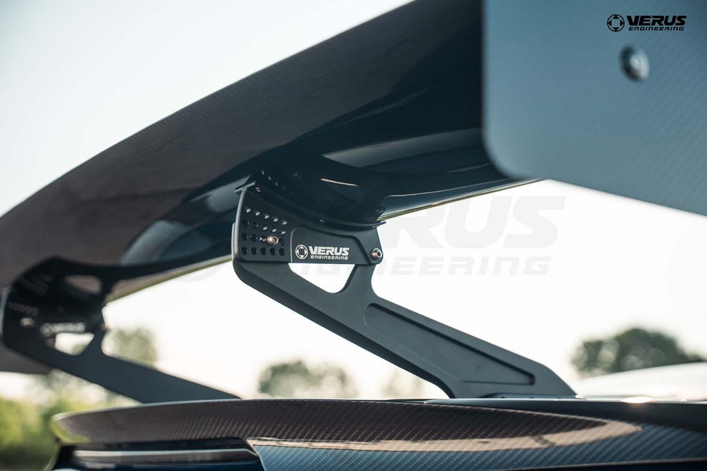 VERUS ENGINEERING(ヴェルスエンジニアリング)A0503A：シボレー・コルベットコンバーチブル（C8)：UCWリアウイングキット