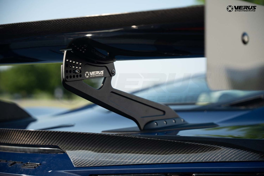 VERUS ENGINEERING(ヴェルスエンジニアリング)A0503A：シボレー・コルベットコンバーチブル（C8)：UCWリアウイングキット