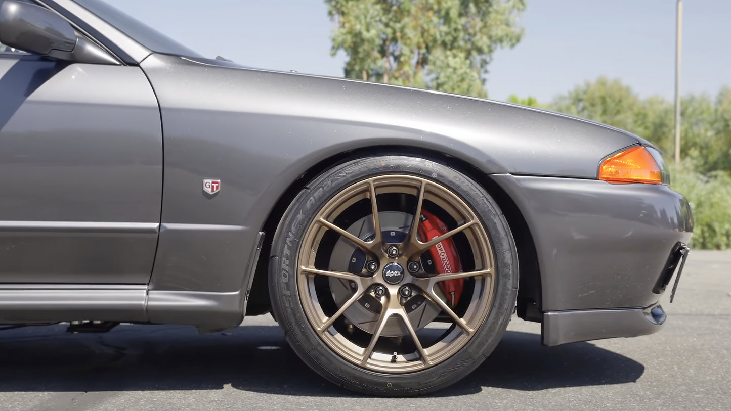 APEX VS-5RS：4本セット 18x10.5J+15 5x114.3mm 66.1mm NISSAN/スカイラインGT-R BNR32 全4色