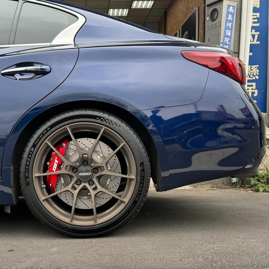 JBTブレーキキャリパーキット：INFINITI Q50 300GT：4POT（SP4P）+2ピース380mmスリットローター＋ブラケット＋パッド＋ブレーキホース：フロントフルセット：全9色