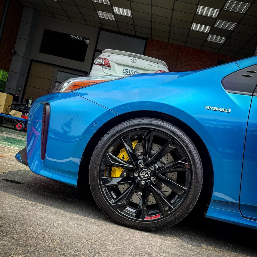 JBTブレーキキャリパーキット：TOYOTA Prius：4POT（SP4P）+2ピース355mmスリットローター＋ブラケット＋パッド＋ブレーキホース：フロントフルセット：全9色