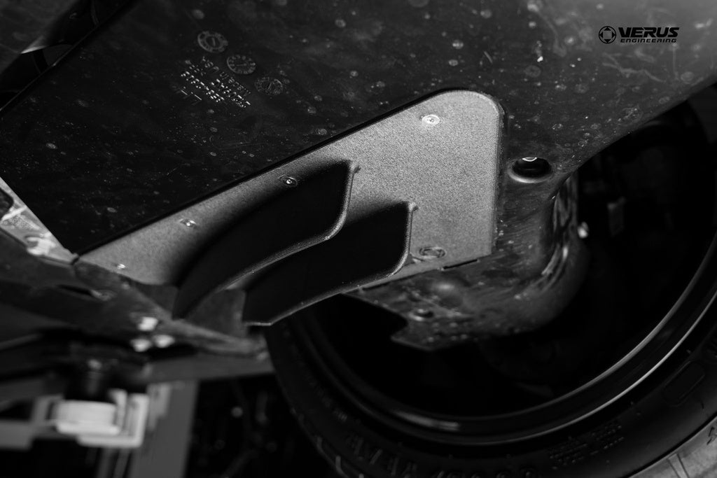 VERUS ENGINEERING(ヴェルスエンジニアリング)A0810A：シボレー・コルベットスティングレー/Z06（C8)：コントロールアームストレイクキット