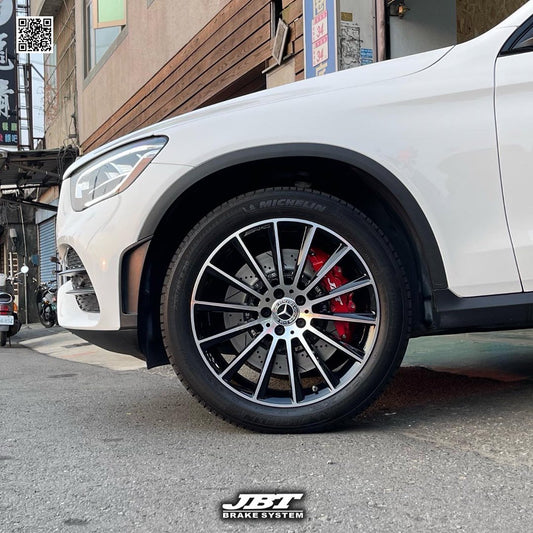 JBTブレーキキャリパーキット：MERCEDES BENZ GLC：8POT（Z8）+2ピース380mmスリットローター＋ブラケット＋パッド＋ブレーキホース：フロントフルセット：全9色