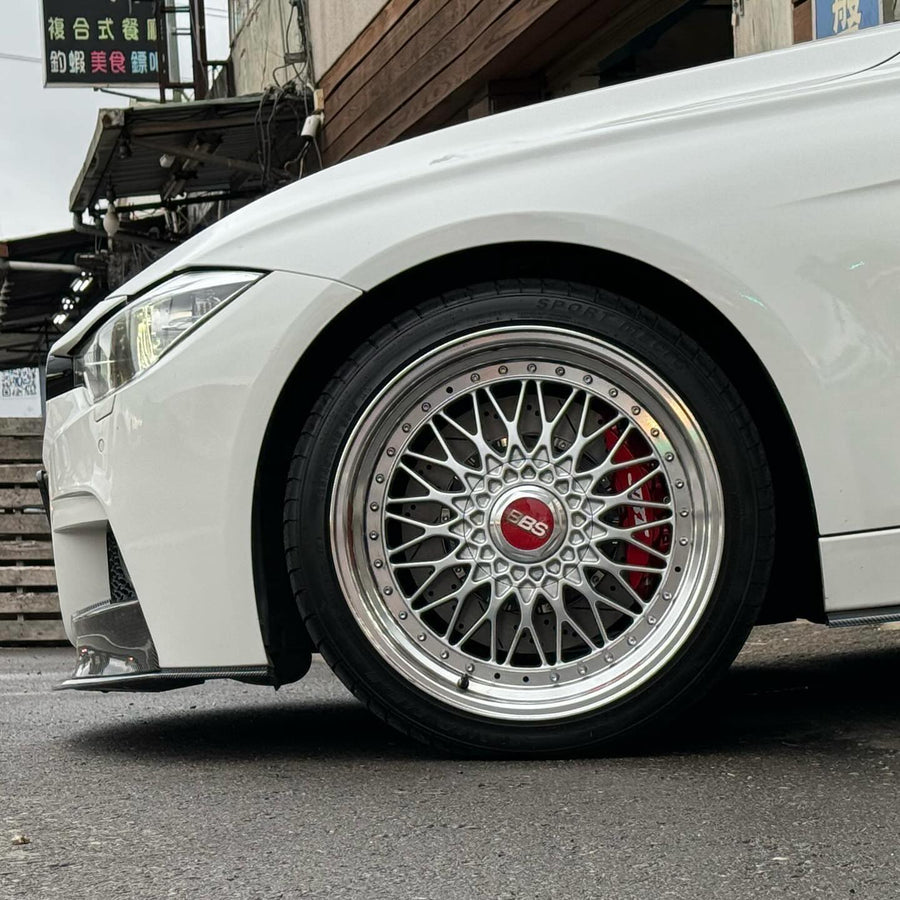 JBTブレーキキャリパーキット：BMW F31：4POT（SP4P）+2ピース355mmスリットローター＋ブラケット＋パッド＋ブレーキホース：フロントフルセット：全9色