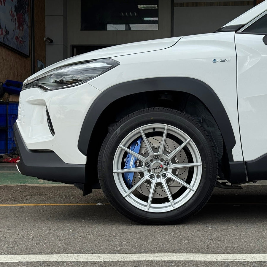 JBTブレーキキャリパーキット：TOYOTA Corolla Cross：4POT（SP4P）+2ピース355mmスリットローター＋ブラケット＋パッド＋ブレーキホース：フロントフルセット：全9色