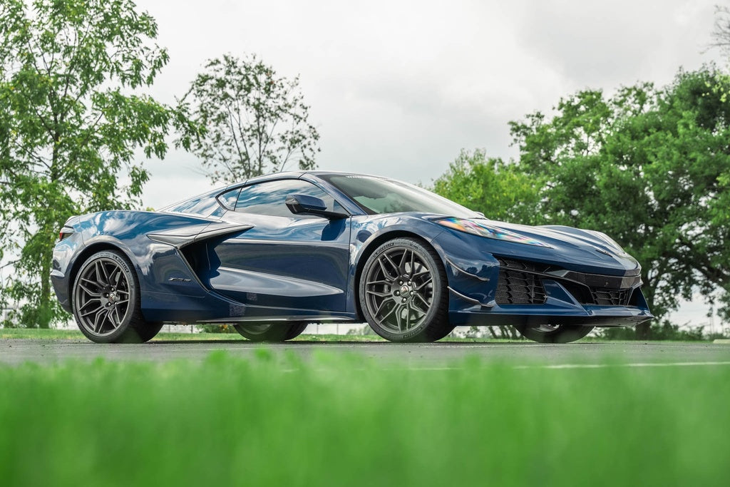 VERUS ENGINEERING(ヴェルスエンジニアリング)A0752A：シボレー・コルベットZ06（C8)：デュアルダイブプレーン（カナード）キット