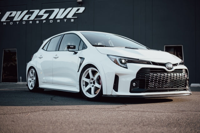 EVS Tuning カーボンGTLMエアロミラー (Black/Silverマウント) - Toyota GRカローラ