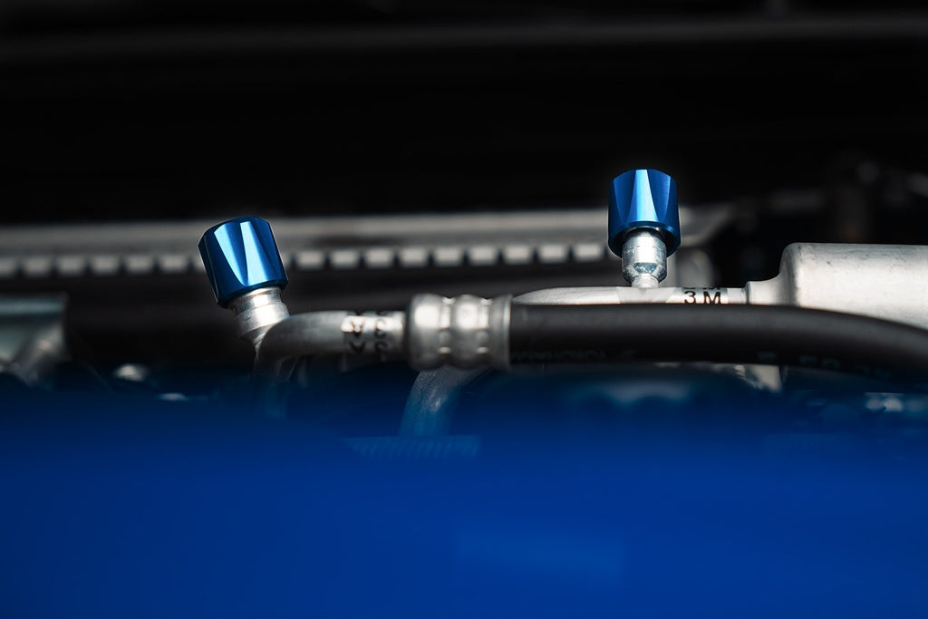 VERUS ENGINEERING(ヴェルスエンジニアリング)A0436A：スバルWRX/STI(VAB/GRB/GVB）エンジンルームキャップセット（全3色/2タイプ）