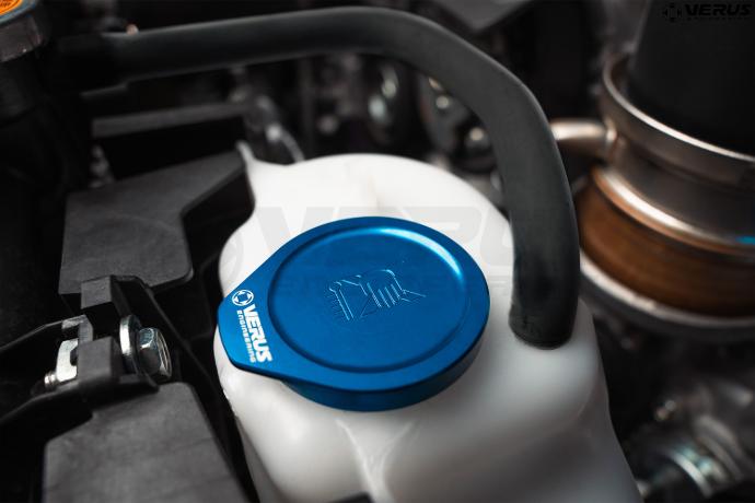 VERUS ENGINEERING(ヴェルスエンジニアリング)A0436A：スバルWRX/STI(VAB/GRB/GVB）エンジンルームキャップセット（全3色/2タイプ）