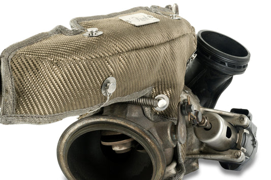 Funk Motorsport：ファンクモータースポーツ Toyota Supra ターボブランケット B48 エンジン