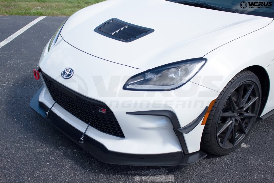 VERUS ENGINEERING：GR86/BRZ/GRスープラ等のエアロパーツ＆カスタム