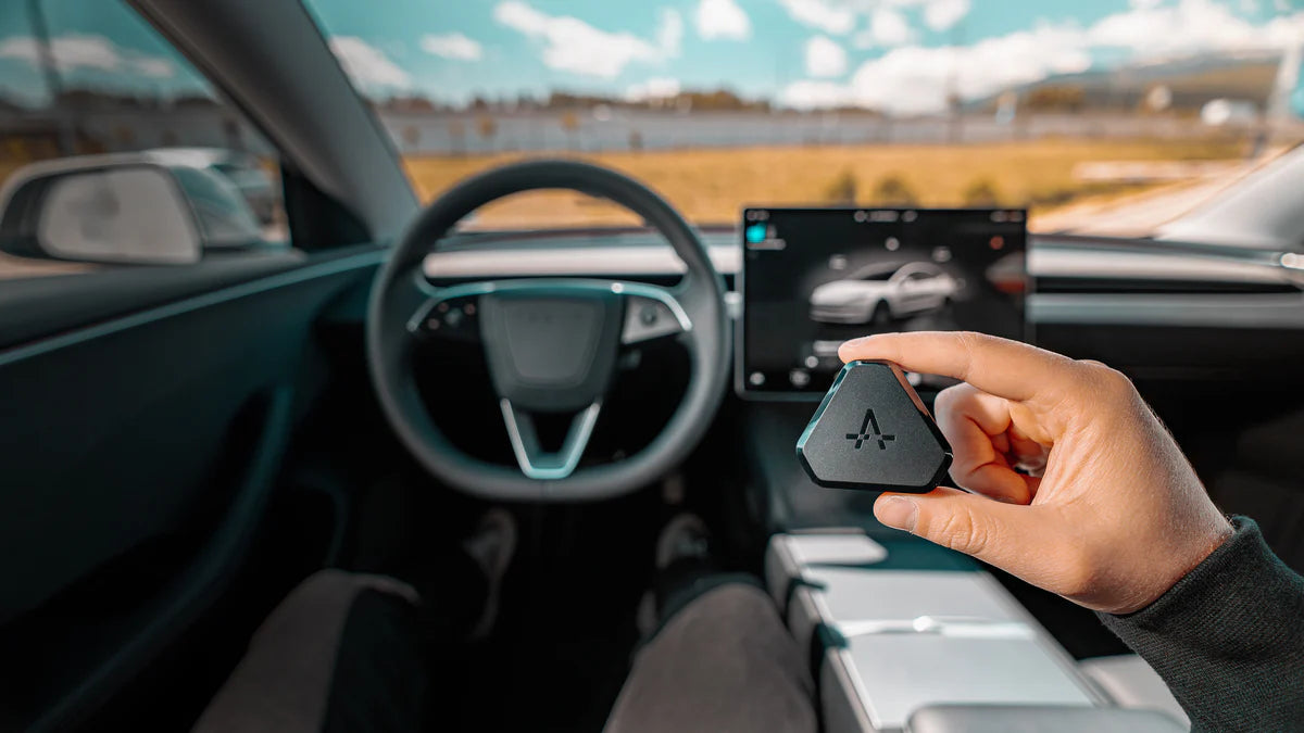 ENHANCE：テスラ用：Commander［Gen2］