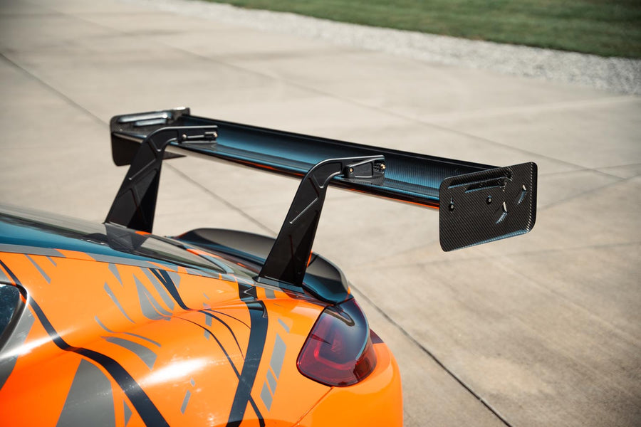 VERUS ENGINEERING(ヴェルスエンジニアリング)A0149A：ポルシェ：PORSCHE Cayman：981/718 GT4：リアウイングキット