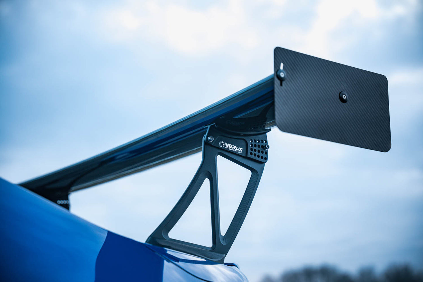 VERUS ENGINEERING(ヴェルスエンジニアリング)A0609A・SUBARU WRX(VB)対応UCWリアウイング