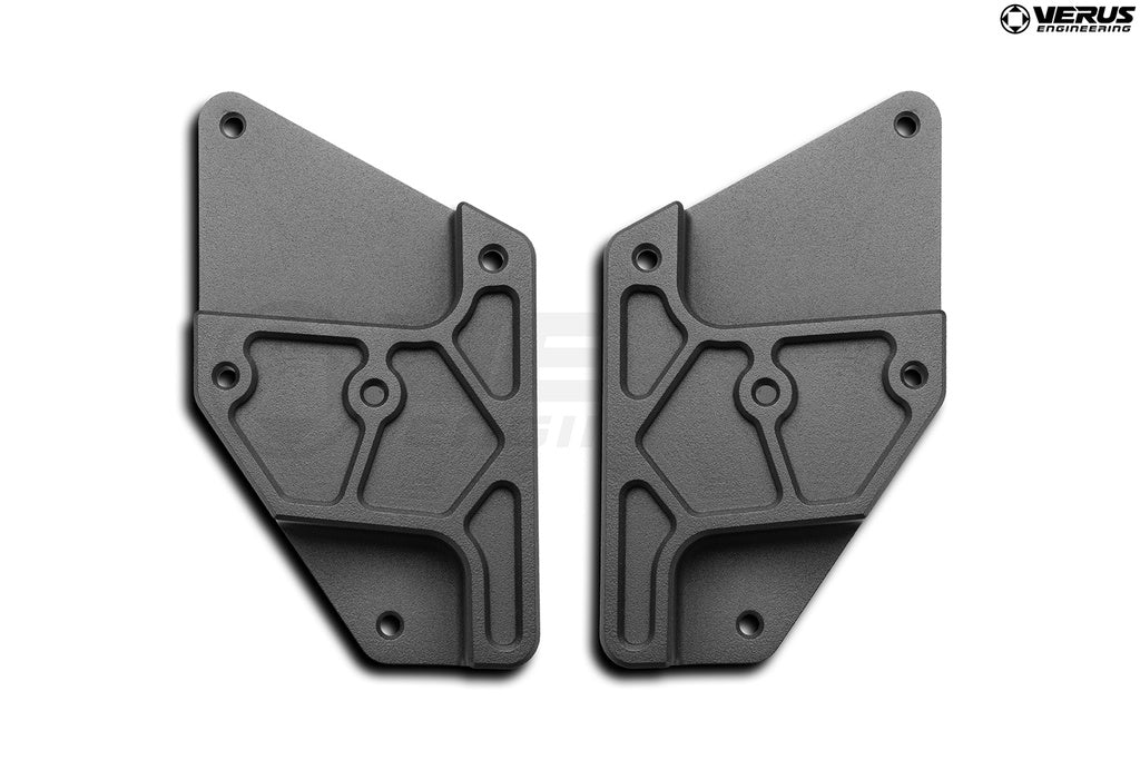 VERUS ENGINEERING(ヴェルスエンジニアリング)A0820A：シボレー・コルベットコンバーチブル（C8)：スワンネックUCWリアウイングキット