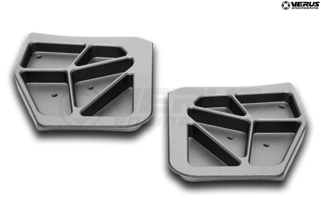 VERUS ENGINEERING(ヴェルスエンジニアリング)A0733A：シボレー・コルベットスティングレー（C8)：スワンネックV1Xリアウイングキット