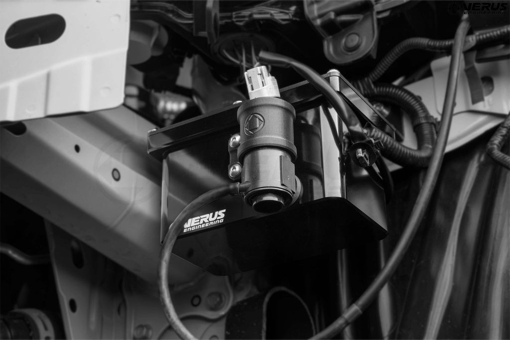VERUS ENGINEERING(ヴェルスエンジニアリング)A0730A：TOYOTA GR86(ZN8)/SUBARU BRZ(ZD8) ウインドウォッシャータンク