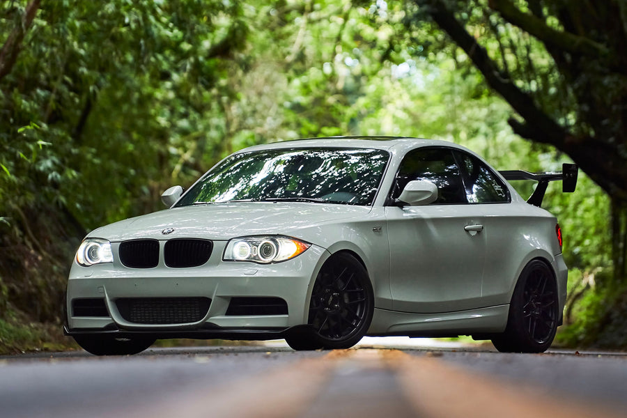 BMW 1シリーズ E82/E88 に APEX ARC-8 F:18x8.5J ET45 / R:18x9.5J ET58 を装着