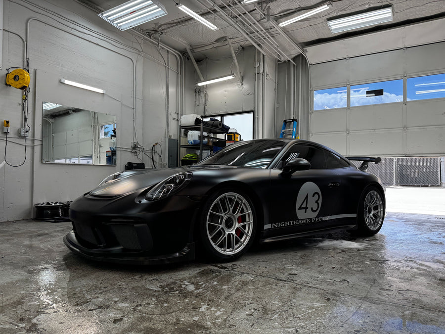 PORSCHE 911 991 GT3・GT3 RS・カレラGTS に APEX EC-7RS 19x9.5J ET50 / 19x12J ET46 Race Silver を装着