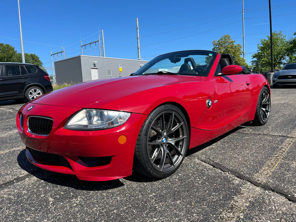 BMW Z4 M E85/E86 に APEX VS-5RS F:19x8.5J ET35 / R:19x9.5J ET22 を装着
