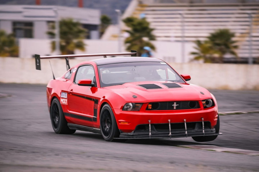 FORD マスタング S197 に APEX EC-7 18x11J ET52 Satin Black を装着