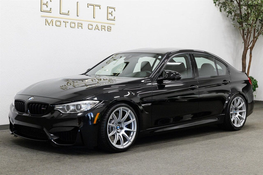 BMW M3 F80 に APEX SM-10 F:19x9.5J ET22 / R:19x11J ET44 を装着