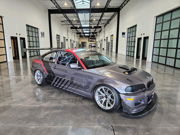 BMW 3シリーズ E46 に APEX VS-5RS 18x10.5J ET33 を装着