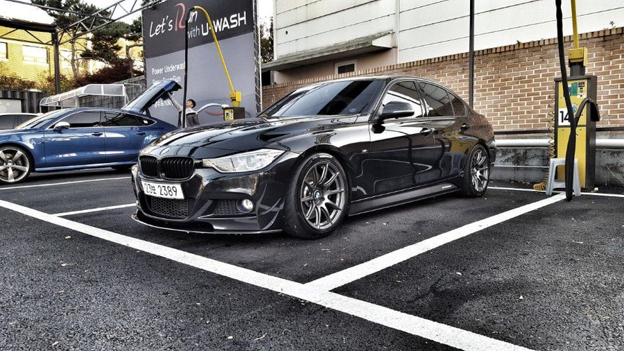 BMW 3シリーズ F30/F31/F34 に APEX SM-10 F:18x8.5J ET35 / R:18x9J ET30 を装着