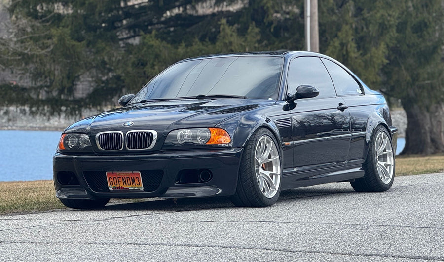 BMW M3 E46 に APEX VS-5RS F:18x9.5J ET22 / R:18x10.5J ET22 を装着