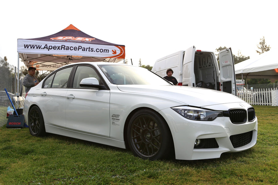 BMW 3シリーズ F30/F31/F34 に APEX ARC-8 17x9J ET42 を装着