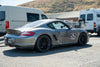 APEX SM-10RS 装着の PORSCHE 987 ケイマン S サイドビュー