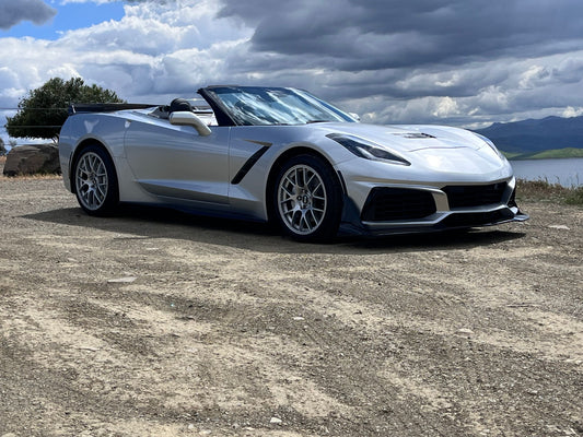 CHEVROLET コルベット C7 ナローボディ に APEX EC-7 F:18x10J ET58 / R:19x11J ET78 Race Silver を装着