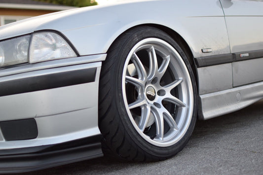BMW M3 E36 FL-5 Race Silver 18x9.5" ET35 4本セット 2