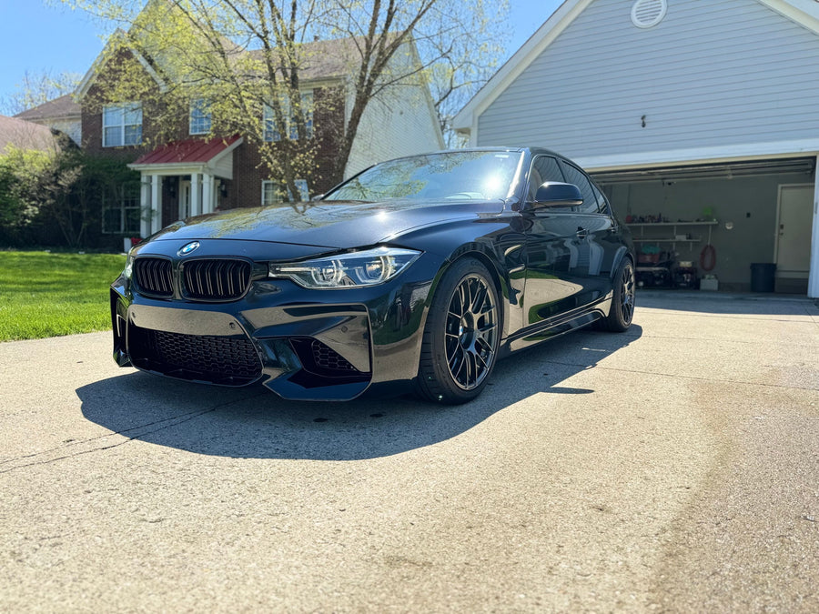 BMW 3シリーズ F30/F31/F34 に APEX EC-7RS 18x9J ET30 を装着