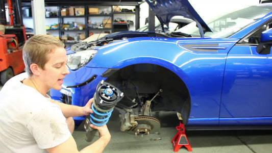 VERUS ENGINEERING(ヴェルスエンジニアリング)A0019A・TOYOTA 86(ZN6)/SUBARU BRZ(ZC6)対応フロントキャンバープレートアセンブリ：全3色