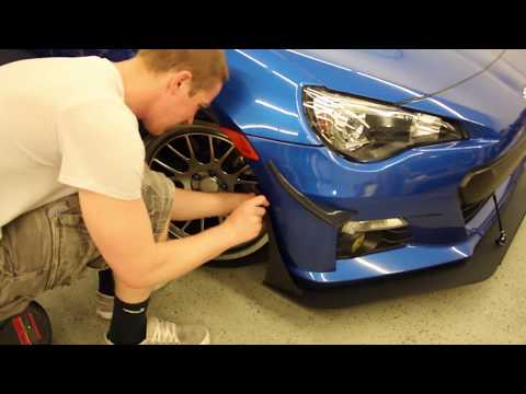 VERUS ENGINEERING(ヴェルスエンジニアリング)A0040A：TOYOTA 86(ZN6) / SUBARU BRZ(ZC6)：ドライカーボンフロントスプリッターエンドブレート