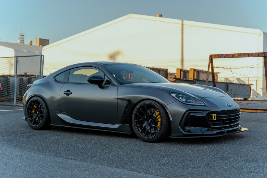 VERUS ENGINEERING(ヴェルスエンジニアリング)A0453A：TOYOTA・GR86(ZN8)：SUBARU：BRZ(ZD8)・ストリートサイドスプリッター
