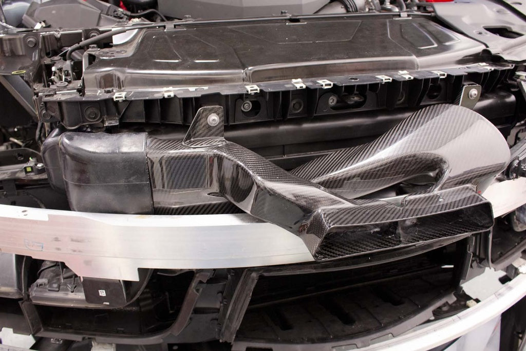 VERUS ENGINEERING(ヴェルスエンジニアリング)A0458A：TOYOTA・SUPRA(A90)：ドライカーボンインテークダクトキット