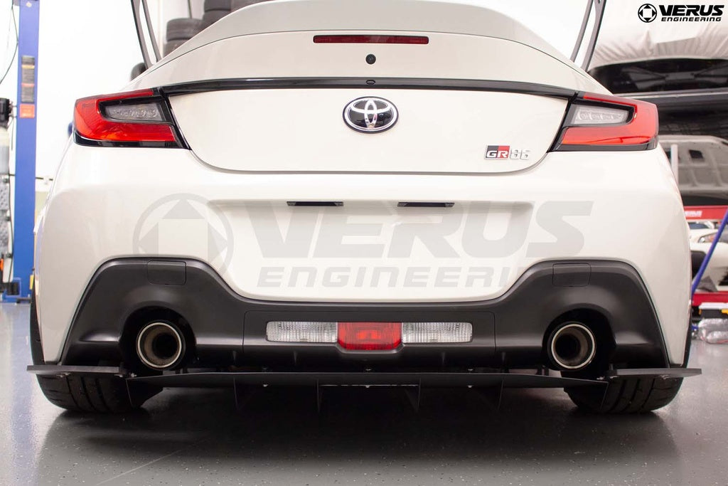 VERUS ENGINEERING(ヴェルスエンジニアリング)A0480A：GR86（ZN8）/BRZ（ZD8）：ストリートリアスパッツキット