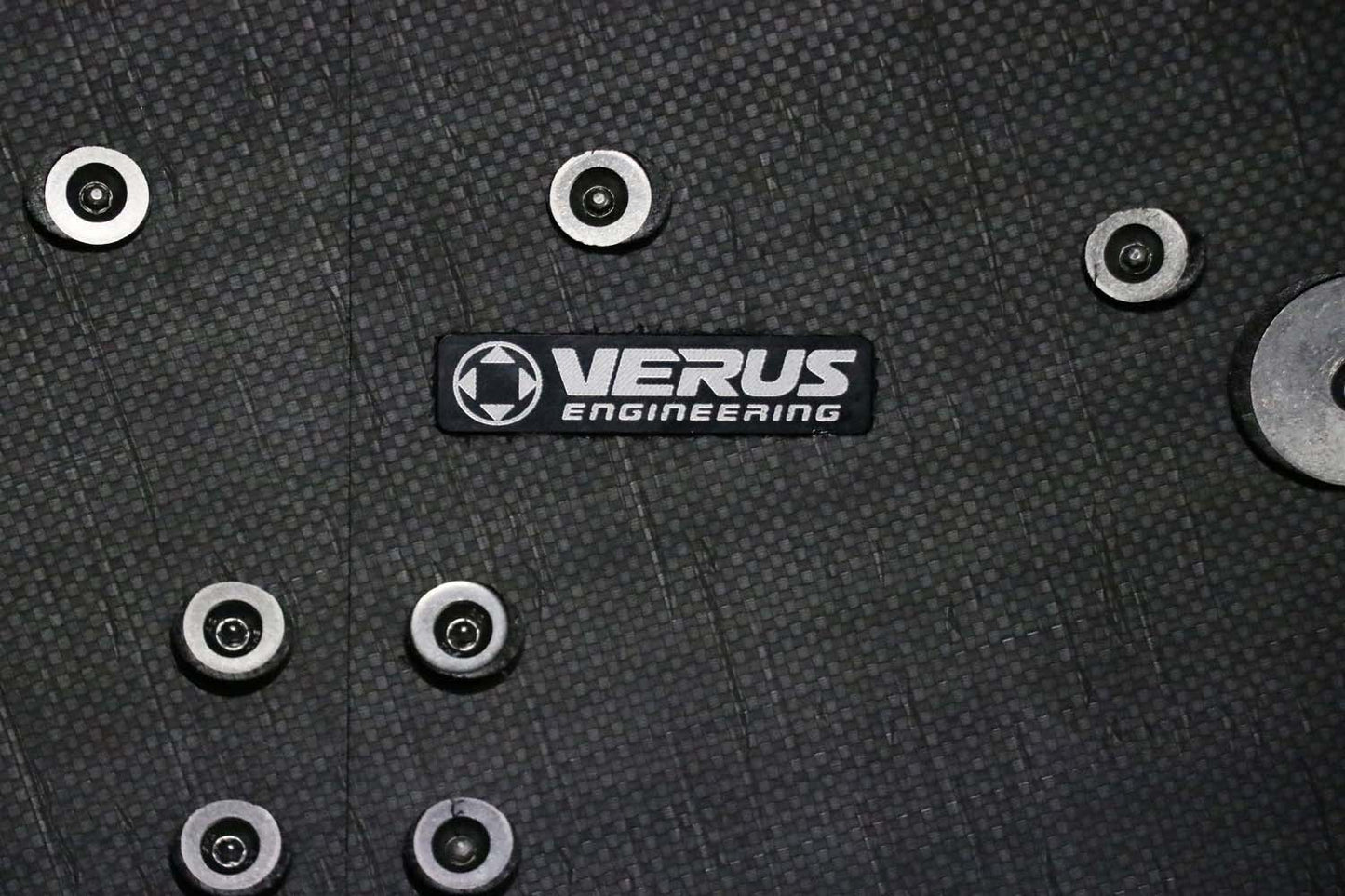 VERUS ENGINEERING(ヴェルスエンジニアリング)：A0232A：TOYOTA GR SUPRA：フロントスプリッター＆エアダム